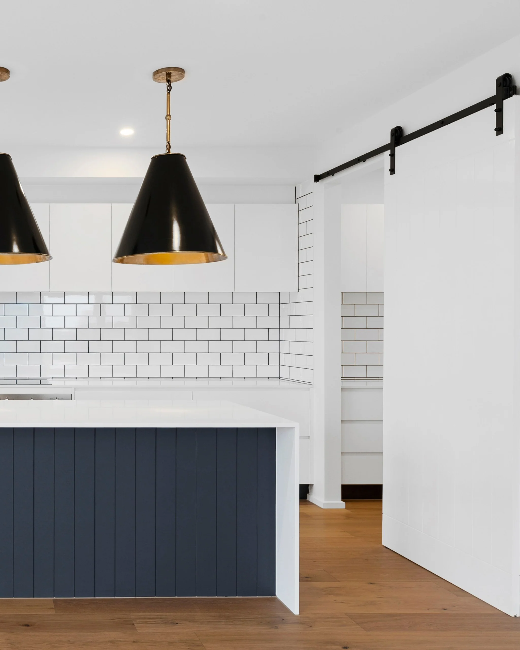 5bfc926bdf0378a02f17728ef1f19181f07af4ce-2136x2670